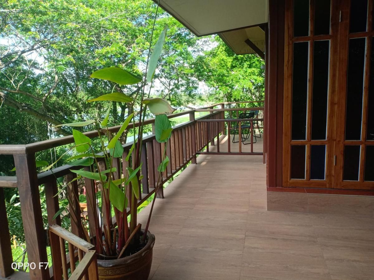 Baanbua Nonlen Udon Thani Exterior foto